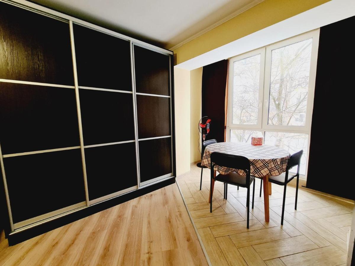 90-Avenue Apartments Tsjernivtsi Eksteriør bilde