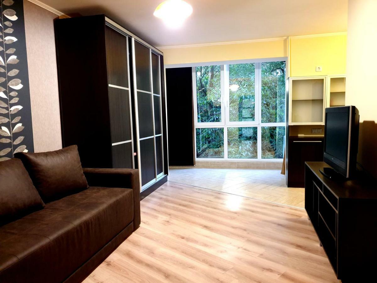 90-Avenue Apartments Tsjernivtsi Eksteriør bilde